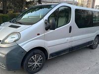 Gebraucht Opel Vivaro 101 PS (74 kW) 2005 Silber Van / Kleinbus