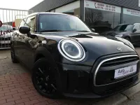Gebraucht Mini Cooper Classic 136 PS (100 kW) 2023 Schwarz Kleinwagen