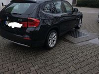 Gebraucht BMW X1 150 PS (110 kW) 2010 Schwarz SUV