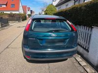 Usata Ford Focus 101 CV (74 kW) 2007 Verde Berlina