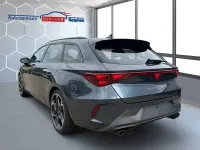Neu Cupra Leon VZ 333 PS (244 kW) 2025 Grau Limousine