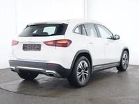 Gebraucht Mercedes GLA200 Advanced 163 PS (119 kW) 2024 Weiß SUV