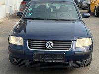 Gebraucht VW Passat 130 PS (95 kW) 2003 Blau Limousine