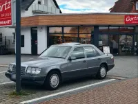Second-hand Mercedes E300 179 CP (131 kW) 1990 Gri Berlinǎ