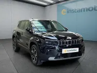 Neu Jeep Avenger 110 PS (80 kW) 2025 Schwarz SUV