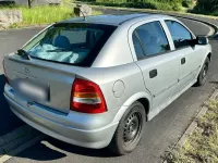 Gebraucht Opel Astra 101 PS (74 kW) 1999 Silber Limousine