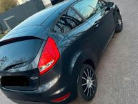 Gebraucht Ford Fiesta 82 PS (60 kW) 2010 Schwarz Kleinwagen