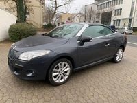 Gebraucht Renault Mégane Cabriolet Luxe 131 PS (96 kW) 2013 Grau Cabrio