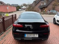 Gebraucht Mercedes E220 AMG 194 PS (142 kW) 2017 Schwarz Coupé