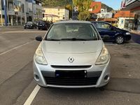 Gebraucht Renault Clio IV 75 PS (55 kW) 2012 Grau Kleinwagen