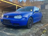 Gebraucht VW Golf IV 105 PS (77 kW) 2001 Blau Kleinwagen