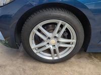 Gebraucht BMW 318 Shadowline 150 PS (110 kW) 2023 Blau Kombi