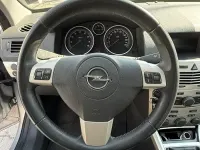 Gebraucht Opel Astra 116 PS (85 kW) 2007 Grau Limousine