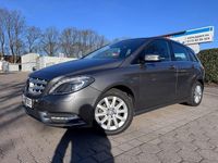 Gebraucht Mercedes B180 109 PS (80 kW) 2012 Grau Van / Kleinbus