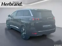 Gebraucht Peugeot 5008 136 PS (100 kW) 2024 Lackierung schwarz perla nera/ SUV
