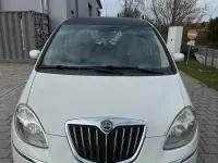 Gebraucht Lancia Musa 95 PS (69 kW) 2010 Weiß Van / Kleinbus