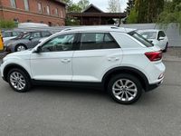 Gebraucht VW T-Roc Style 150 PS (110 kW) 2024 Weiß SUV