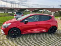 Gebraucht Renault Clio R.S. R.S. 200 PS (147 kW) 2014 Rot Kleinwagen