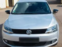 Gebraucht VW Jetta Trendline 105 PS (77 kW) 2013 Silber Limousine