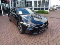 Gebraucht Mercedes A180 136 PS (100 kW) 2024 Kosmosschwarz  metalliclack Kleinwagen