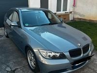 Gebraucht BMW 320 150 PS (110 kW) 2006 Grau Limousine