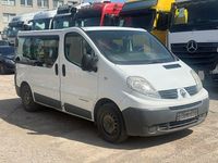 Gebraucht Renault Trafic 114 PS (83 kW) 2011 Weiß Van / Kleinbus