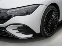 Gebraucht Mercedes EQE350 AMG line 214 kW (292 PS) 2023 Opalithweiß Limousine