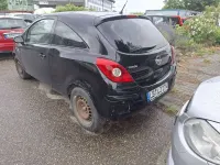 Gebraucht Opel Corsa Edition 87 PS (63 kW) 2010 Saphirschwarz mineraleffekt Kleinwagen