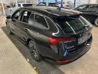 Gebraucht Skoda Octavia Clever 150 PS (110 kW) 2023 Schwarz Kombi