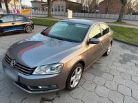 Usata VW Passat 211 CV (155 kW) 2011 Marrone Berlina