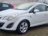 Używany Opel Corsa Satellite 69 KM (50 kW) 2011 Biały Hatchback