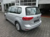Gebraucht VW Touran Comfortline 150 PS (110 kW) 2020 Reflexsilber metallic Van / Kleinbus