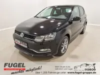 Gebraucht VW Polo LOUNGE 75 PS (55 kW) 2015 Deep black perleffekt Limousine