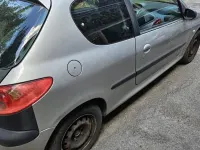 Gebraucht Peugeot 206 Filou 75 PS (55 kW) 2005 Silber Limousine