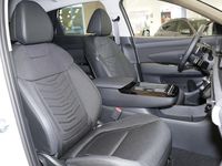 Neu Hyundai Tucson Trend 239 PS (175 kW) 2025 Atlas white SUV