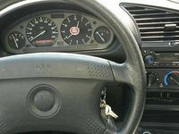 Gebraucht BMW 316 102 PS (75 kW) 1993 Grau Limousine