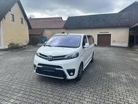 Gebraucht Toyota Proace Team 177 PS (130 kW) 2021 Weiß Van / Kleinbus
