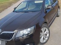 Gebraucht Skoda Superb Elegance 170 PS (125 kW) 2014 Braun Limousine