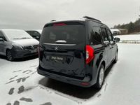 Gebraucht Mercedes T180 Progressive 116 PS (85 kW) 2024 Loparitschwarz Van / Kleinbus