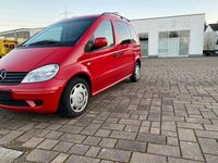 Gebraucht Mercedes Vaneo 60 PS (44 kW) 2002 Rot Van / Kleinbus