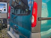 Gebraucht Renault Trafic 117 PS (86 kW) 2009 Grün Van / Kleinbus