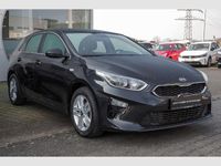 Gebraucht Kia Ceed Vision 120 PS (88 kW) 2020 1k) zilinaschwarz met. (schwarz Kleinwagen