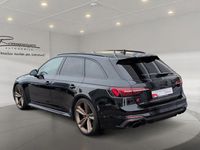 Gebraucht Audi RS4 Ambiente 450 PS (330 kW) 2021 Mythosschwarz metallic Kombi