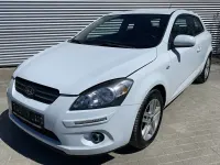 Second-hand Kia Ceed 125 CP (91 kW) 2011 Alb Hatchback
