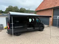 Gebraucht Peugeot Boxer 150 PS (110 kW) 2012 Schwarz Van