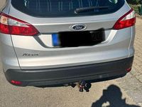 Gebraucht Ford Focus Champions Edition 116 PS (85 kW) 2012 Silber Kombi