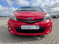 Gebraucht Toyota Yaris Edition 69 PS (50 kW) 2013 Rot Kleinwagen