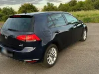 Gebraucht VW Golf VII LOUNGE 110 PS (80 kW) 2015 Blau Limousine