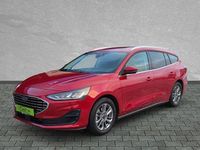 Gebraucht Ford Focus Titanium 125 PS (91 kW) 2024 Fantastic red metallic Kombi