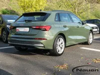 Second-hand Audi A3 Advanced 150 CP (110 kW) 2024 Verde Berlinǎ
